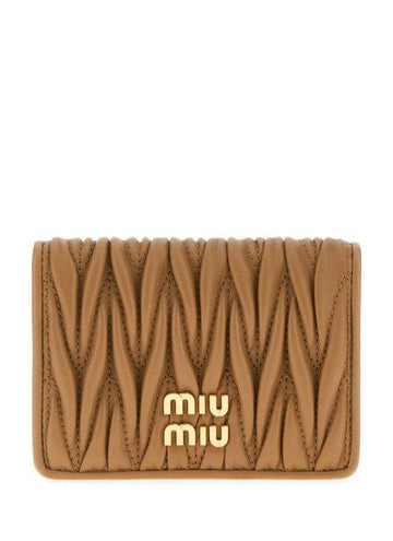 MIU MIU ナッパレザーの二つ折り財布 156799841