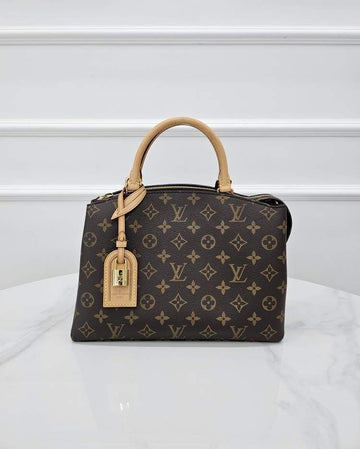 LOUIS VUITTON モノグラム プティット パレ トートバッグ M45900 156826328