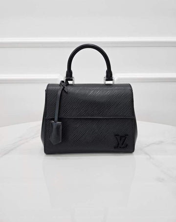 Louis Vuitton Epi Mini Cluny M58925 156826339