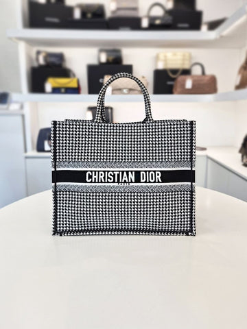 Dior Large Houndstooth Tote Bag M1286ZRPI 156887415