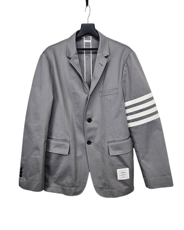 THOM BROWNE Klassischer Blazer mit schrägem Patch 3 Größe 156892756