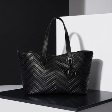 GUCCI ミディアムトートバッグ 151647059