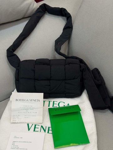 BOTTEGA VENETA Padded Kassette Tasche 156933480
