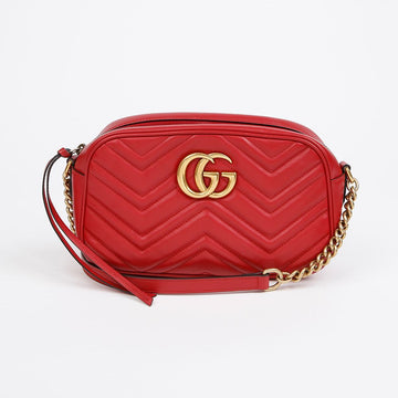 GUCCI Marmont Schultertasche Klein Rot 156513082