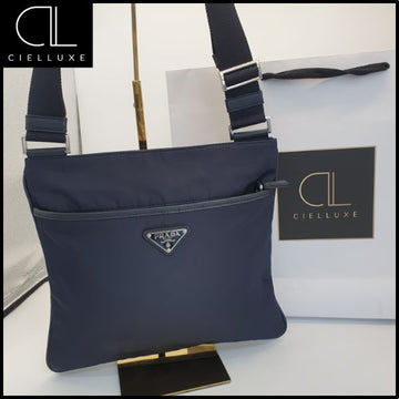 PRADA ナイロン クロスバッグ 156977858