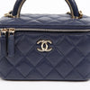 CHANEL Kosmetiktasche mit Griff und Schultertrage 156489088 [P]