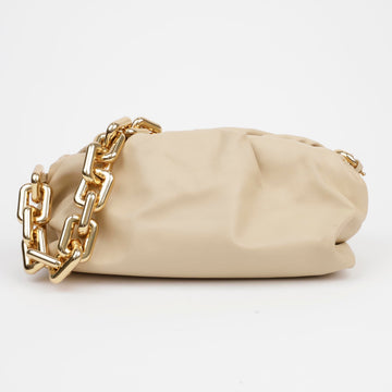 BOTTEGA VENETA ゴールドチェーンレザーアーモンドポーチショルダーバッグ 156489282