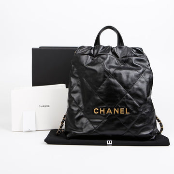 CHANEL 22 スモールバックパック シャイニーカーフスキン ブラック 156514581