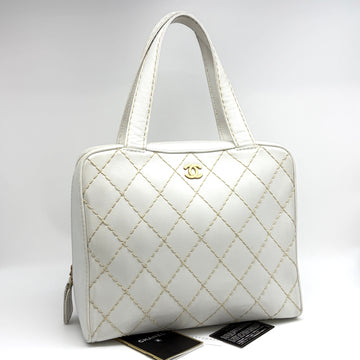 CHANEL ワイルドステッチトートバッグ ホワイト 156980465