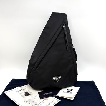 PRADA Nylon-Umhängetasche mit Triangel-Logo Schwarz (2VZ092) 156980505