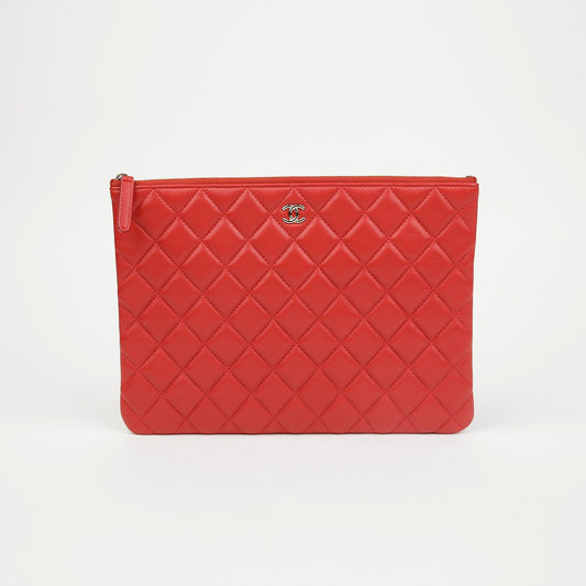 CHANEL クラシック ニュー ミディアム クラッチ 156509652 [P]