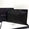 PRADA Saffiano Dreieckslogo Clutch Tasche Schwarz 156984430 [P]