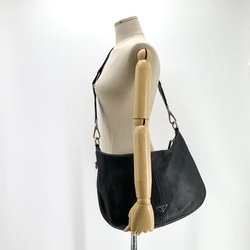 PRADA Hobo-Tasche mit Dreieckslogo 157025087
