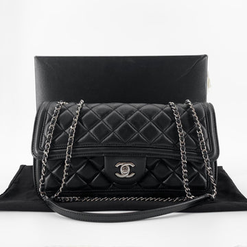 CHANEL Classic Lambskin Two-Tone Season Flap Shoulder Bag 157027145