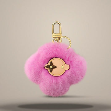 Louis Vuitton Vivienne Fur Key Holder Pink M01447 157027405
