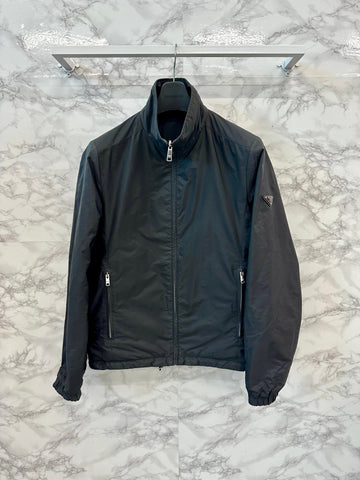 PRADA Re-Nylon Wende-Dreieckslogo-Jacke Schwarz 48 157028700