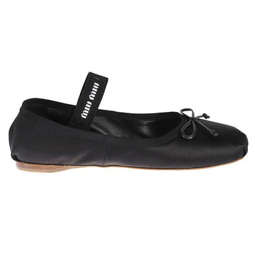 MIU MIU Ballerinas aus Satin mit Logo-Gurte Schwarz 5F794D QU6 F0002 150067874