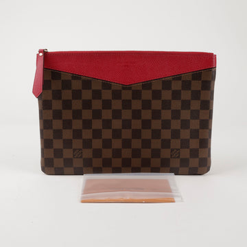LOUIS VUITTON デイリーモノグラムキャンバスポーチローズパウダー 156722145