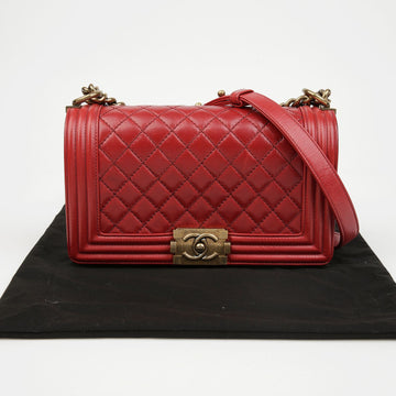 CHANEL ミディアムショルダーバッグ 156512525