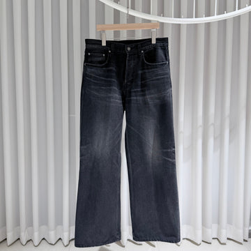 CELINE Schwarze Denim-Hose mit Lederpatch, Größe 29 157093490