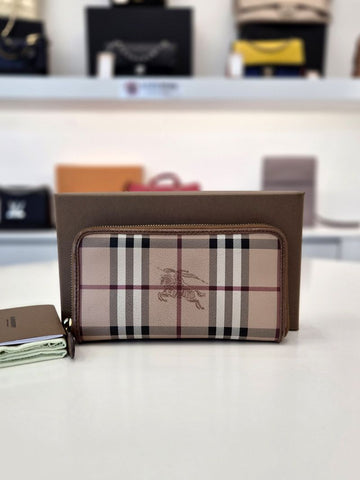 Burberry Haymarket Check Long Wallet Brown 157095260