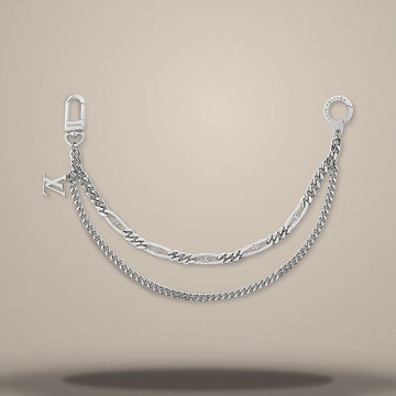 LOUIS VUITTON Figaro Kette Gürtel Silber Metall M02216 157105138