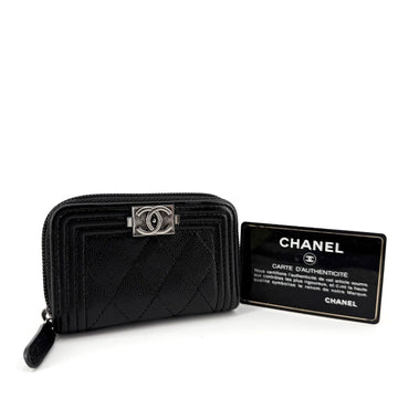 CHANEL Caviar Vintage Boy Geldbörsen mit silbernem Reißverschluss 157119935