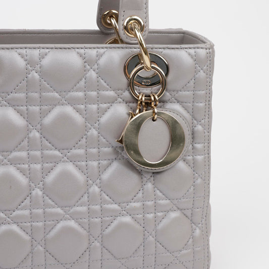Dior Medium Tote Shoulder Bag M0550OADU 156489318