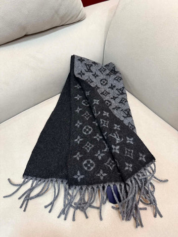 LOUIS VUITTON グラデーションモノグラムスカーフマフラー 157120515