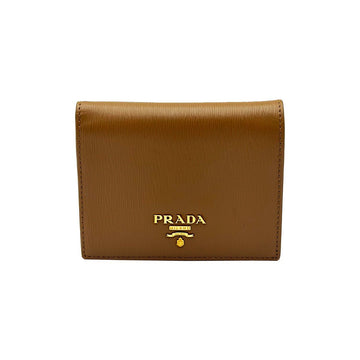PRADA レザー ロゴ フラップ 財布 157151631