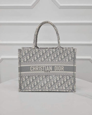 DIOR オブリーク ブックトート ミディアムグレー M1296ZRIW_M20I 157162266
