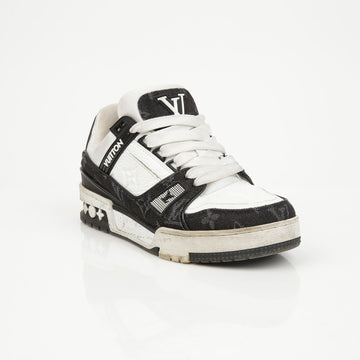 Louis Vuitton Trainer Sneakers 157090773