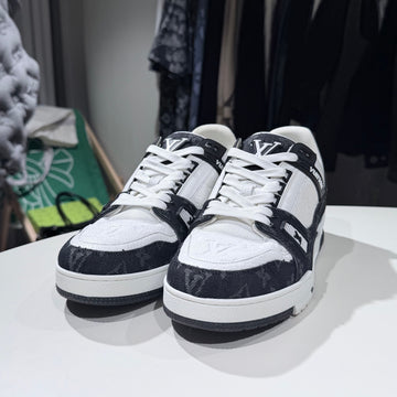 LOUIS VUITTON トレーナースニーカー ブラック (A+グレード/8.5) 157172251