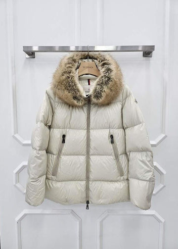 Moncler Women’s Light Short Down Jacket 3 1A00160 68950 157166309 [P]