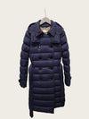 BURBERRY Abnehmbare Kapuzenlange Daunenjacke in Marineblau 157203960 [P]