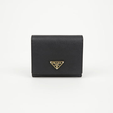 PRADA 三角ロゴ 3段 財布 157011619