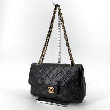 CHANEL ラムスキン クラシック スモール ショルダーバッグ 157222138