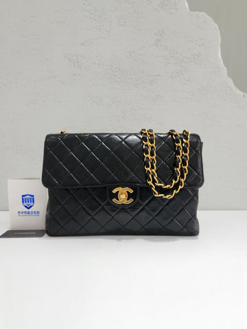 CHANEL Vintage Lambskin Gold-tone Flap Shoulder Bag A01094 157268375