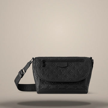 LOUIS VUITTON Pulse Messenger Schwarz M14874 157285192