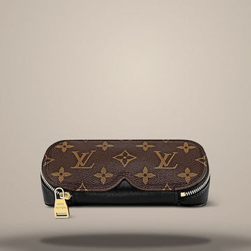 Louis Vuitton Sunglasses Pouch GM 6.5 x 2.8 x 2.2 in / 16.5 x 7 x 5.5 cm GI0633 157285401