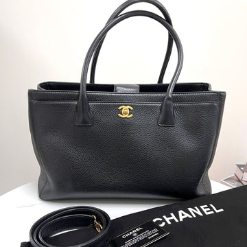 CHANEL Kapskin Surfbag Tote Bag Schwarz 157287344