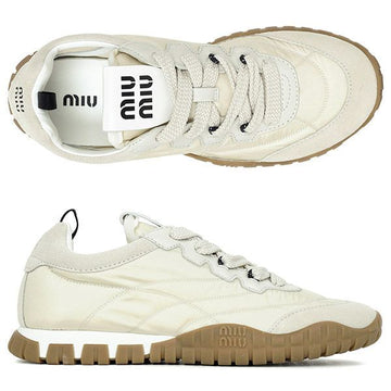 MIU MIU 26SS アイボリー タイヤ テクニカル スウェード スニーカー 5E417E ZJM F0304 157295888