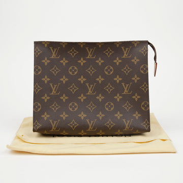 Louis Vuitton Toiletry 26 Monogram Canvas Clutch 157120478