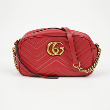 Gucci GG Marmont Shoulder Bag Small Red 157204953