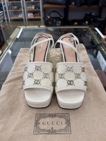 GUCCI Interlocking G St studs Sandalen (719844) 157302073