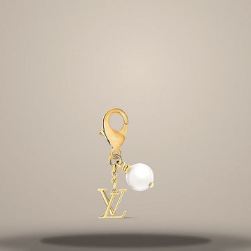 Louis Vuitton Gold Metal LV Pearl Charm M04053 157304284