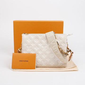 Louis Vuitton Monogram Lambskin Cream Clutch Shoulder Bag 157027845