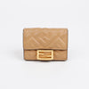 FENDI マイクロトリフォルドバゲット財布 8M0395 157029113 [P]