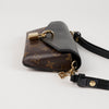 LOUIS VUITTON パドロックオンストラップブラッククロスバッグ 157091591 [P]