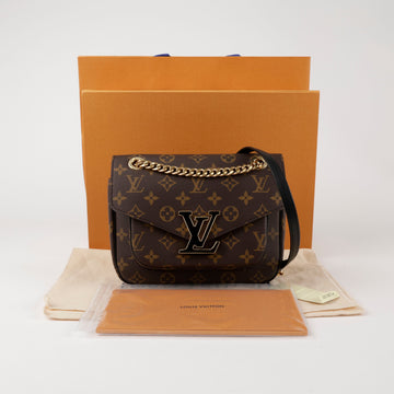 Louis Vuitton M45592 Chain Shoulder Crossbody Bag 157091644